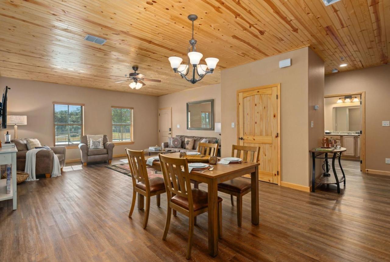 Old Mill Resort New Braunfels Esterno foto