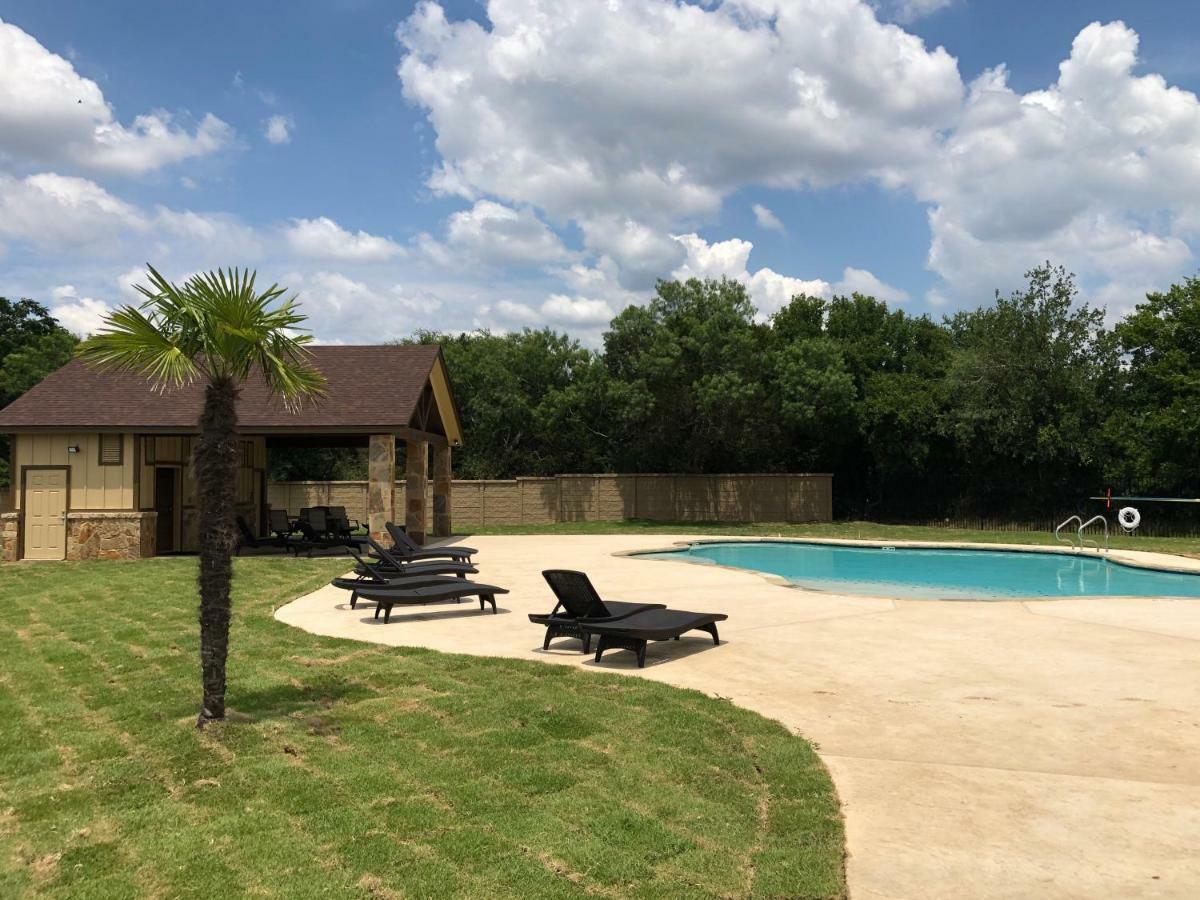 Old Mill Resort New Braunfels Esterno foto
