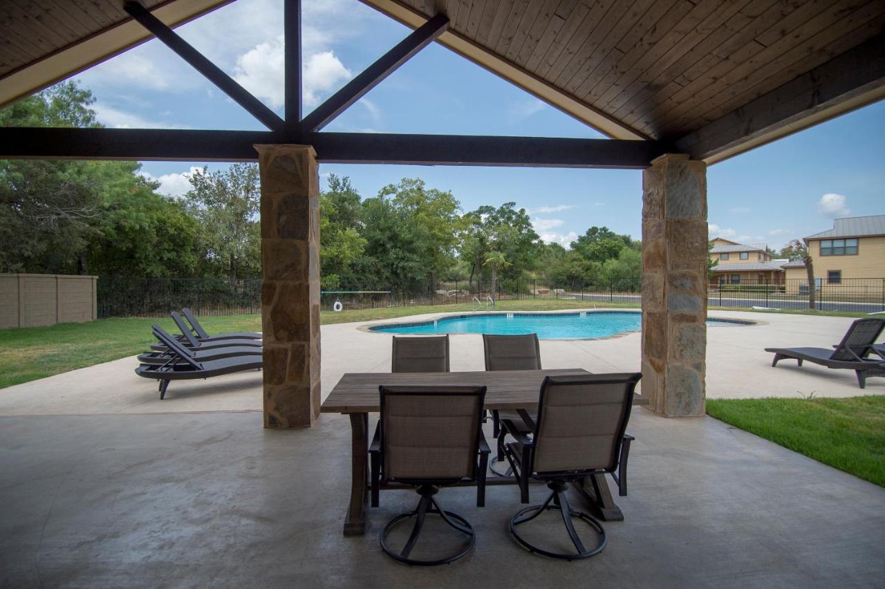 Old Mill Resort New Braunfels Esterno foto